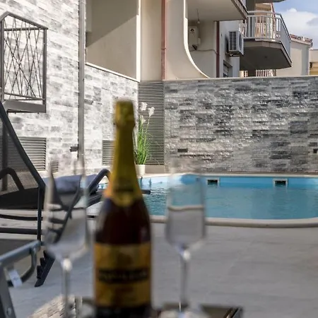 Stobrec Апартаменти Спліт