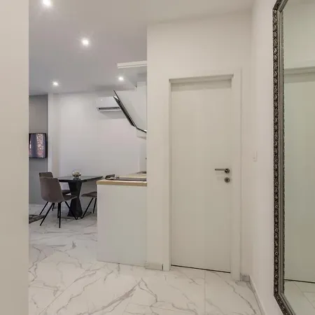 Апартаменти Stobrec *